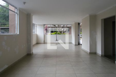 Apartamento para alugar com 50m², 2 quartos e 1 vagaHall social