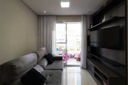 Sala de apartamento à venda com 3 quartos, 66m² em Guaiaúna, São Paulo