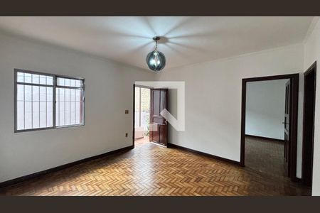 Sala de casa para alugar com 4 quartos, 230m² em Vila Helena, Santo André