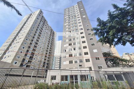Apartamento à venda com 55m², 2 quartos e 1 vagaFachada