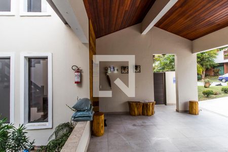 Casa de condomínio à venda com 350m², 4 quartos e 5 vagas Casa de condomínio à venda com 350m², 4 quartos e 5 vagasGaragem