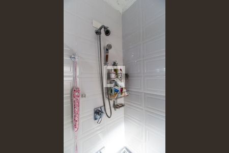 Casa de condomínio à venda com 350m², 4 quartos e 5 vagas Casa de condomínio à venda com 350m², 4 quartos e 5 vagasBanheiro da Suíte 1