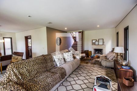 Sala de casa de condomínio para alugar com 4 quartos, 302m² em Alphaville, Santana de Parnaíba