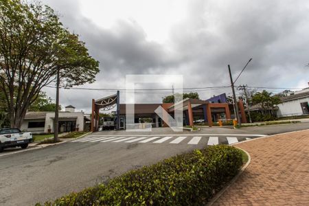 Casa de condomínio à venda com 350m², 4 quartos e 5 vagasVista da Rua