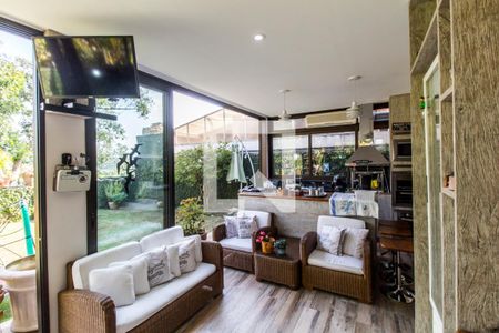 Casa de condomínio à venda com 350m², 4 quartos e 5 vagas Casa de condomínio à venda com 350m², 4 quartos e 5 vagasVaranda gourmet