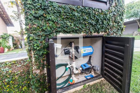 Casa de condomínio à venda com 350m², 4 quartos e 5 vagas Casa de condomínio à venda com 350m², 4 quartos e 5 vagasDetalhe