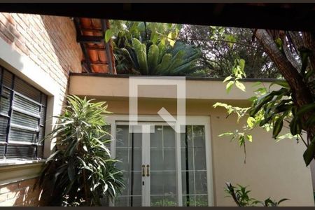 Casa à venda com 4 quartos, 200m² em Vila Madalena, São Paulo