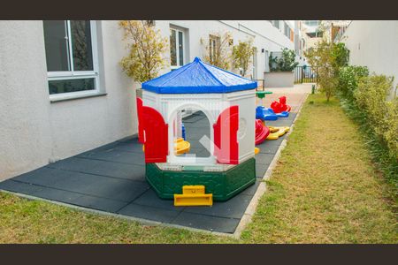 Apartamento para alugar com 35m², 2 quartos e sem vagaÁrea comum - Playground