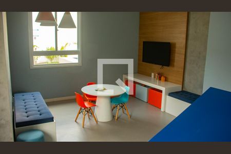 Apartamento para alugar com 35m², 2 quartos e sem vagaÁrea comum - Brinquedoteca