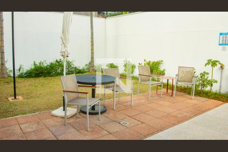 Apartamento para alugar com 35m², 2 quartos e sem vagaÁrea comum - Piscina