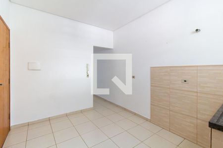 Sala e Cozinha de apartamento para alugar com 1 quarto, 25m² em Vila Canero, São Paulo
