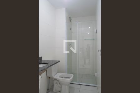Banheiro de apartamento para alugar com 2 quartos, 35m² em Parada Inglesa, São Paulo