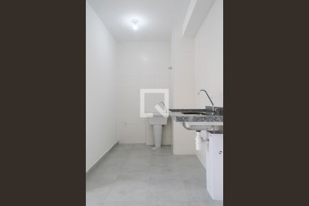 Cozinha de apartamento para alugar com 2 quartos, 35m² em Parada Inglesa, São Paulo