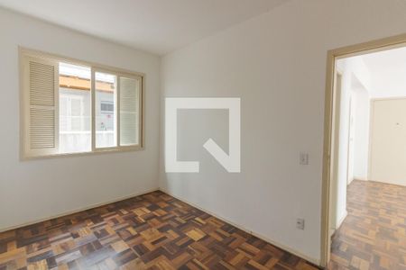 Quarto 2 de casa à venda com 2 quartos, 60m² em Santa Cecília, Porto Alegre