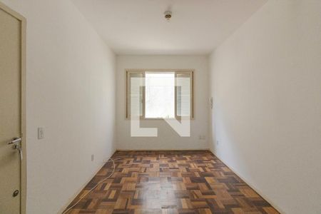 Sala de casa à venda com 2 quartos, 60m² em Santa Cecília, Porto Alegre