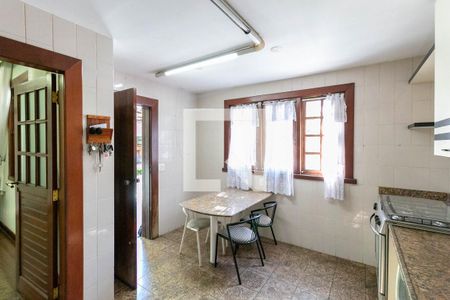 Cozinha de casa para alugar com 3 quartos, 400m² em Itapoã, Belo Horizonte