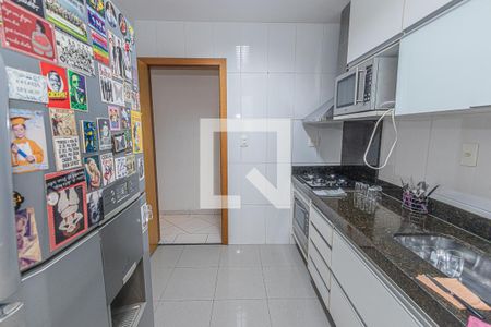 Apartamento para alugar com 72m², 2 quartos e 2 vagasCozinha