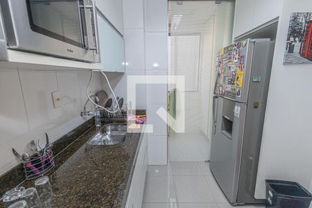 Apartamento para alugar com 72m², 2 quartos e 2 vagasCozinha