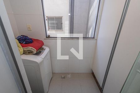Apartamento para alugar com 72m², 2 quartos e 2 vagasÁrea de serviço