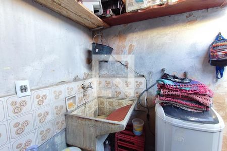 Casa à venda com 70m², 3 quartos e 5 vagasÁrea de Serviço