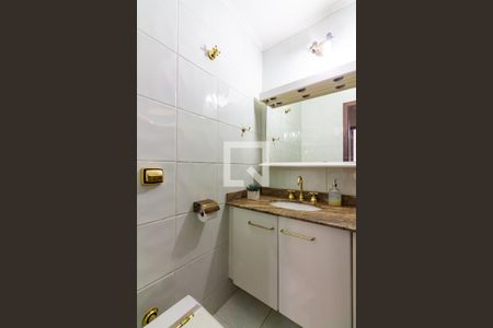 Casa à venda com 351m², 4 quartos e 3 vagasBanheiro