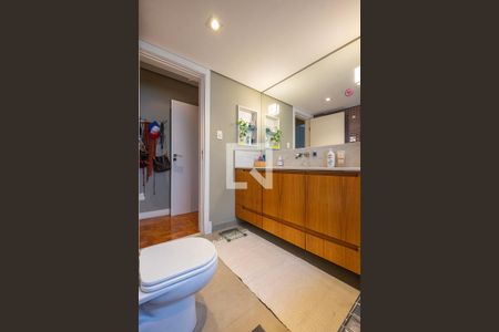 Apartamento à venda com 174m², 3 quartos e 1 vagaSuíte - Banheiro