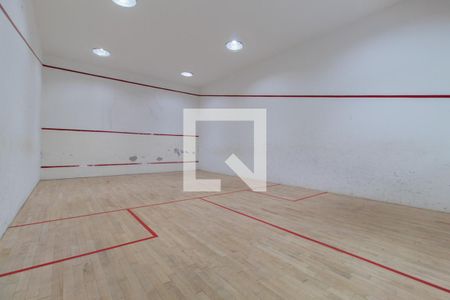 Apartamento à venda com 142m², 2 quartos e 3 vagasQuadra Squash