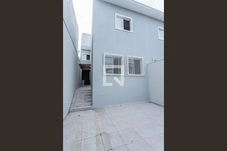 Fachada interna de casa para alugar com 3 quartos, 110m² em Vila Ester (zona Norte), São Paulo