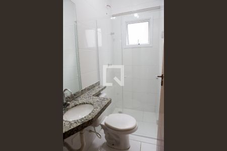 Banheiro de apartamento para alugar com 2 quartos, 55m² em Vila Marina, Santo André