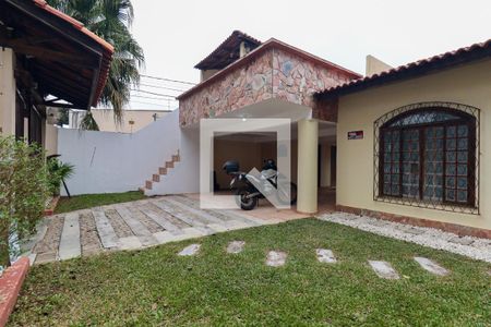 Casa à venda com 296m², 4 quartos e 4 vagasJardim