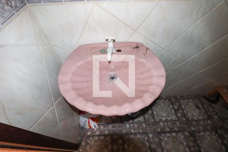 Casa à venda com 296m², 4 quartos e 4 vagasBanheiro Social 2