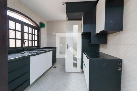 Casa à venda com 296m², 4 quartos e 4 vagasCozinha