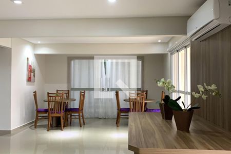Apartamento para alugar com 86m², 2 quartos e 1 vaga Apartamento para alugar com 86m², 2 quartos e 1 vagaÁrea Comum