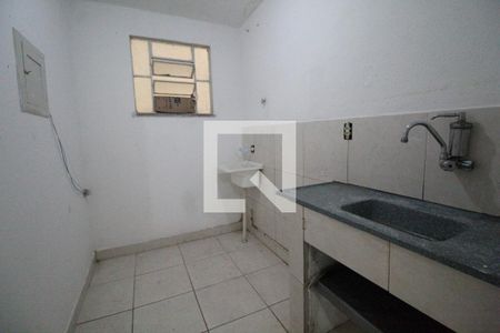 Apartamento à venda com 43m², 2 quartos e sem vagaCozinha e Área de Serviço