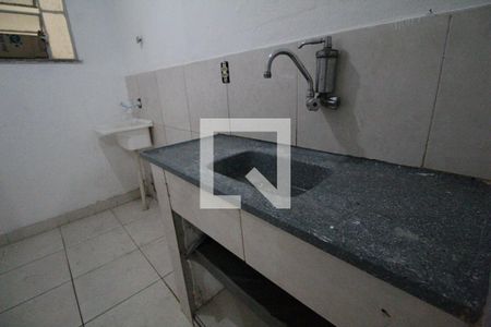 Apartamento à venda com 43m², 2 quartos e sem vagaCozinha e Área de Serviço