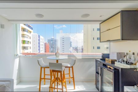 Sala de apartamento para alugar com 4 quartos, 120m² em Itaigara, Salvador
