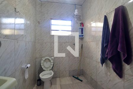 Casa à venda com 238m², 3 quartos e 3 vagasBanheiro Social