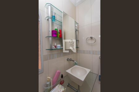 Casa à venda com 153m², 2 quartos e 4 vagas Casa à venda com 153m², 2 quartos e 4 vagasBanheiro