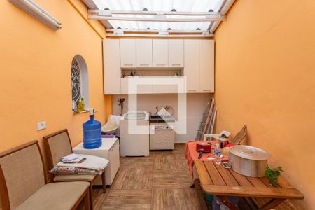 Casa à venda com 153m², 2 quartos e 4 vagas Casa à venda com 153m², 2 quartos e 4 vagasÁrea de serviço