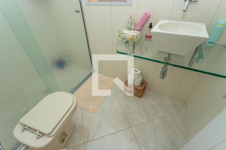 Casa à venda com 153m², 2 quartos e 4 vagas Casa à venda com 153m², 2 quartos e 4 vagasBanheiro