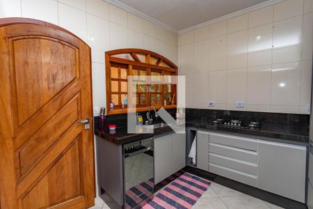 Casa à venda com 153m², 2 quartos e 4 vagas Casa à venda com 153m², 2 quartos e 4 vagasCozinha