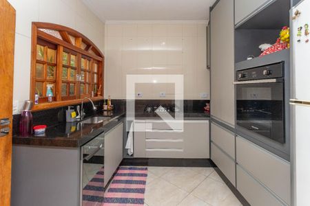 Casa à venda com 153m², 2 quartos e 4 vagas Casa à venda com 153m², 2 quartos e 4 vagasCozinha