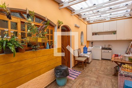 Casa à venda com 153m², 2 quartos e 4 vagas Casa à venda com 153m², 2 quartos e 4 vagasÁrea de serviço