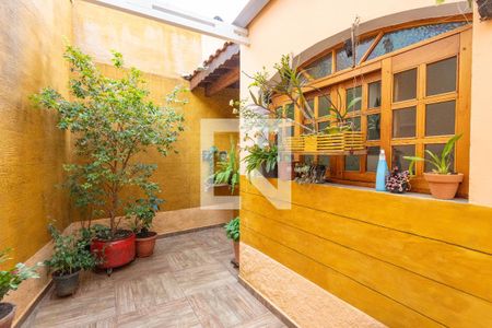 Casa à venda com 153m², 2 quartos e 4 vagas Casa à venda com 153m², 2 quartos e 4 vagasÁrea de lazer - churrasqueira