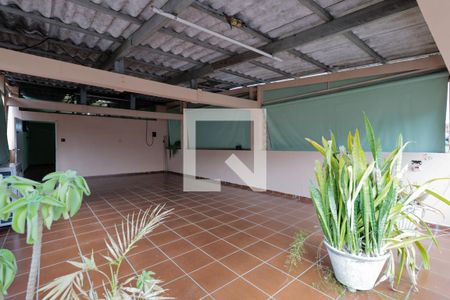 Casa para alugar com 150m², 2 quartos e 4 vagasTerraço