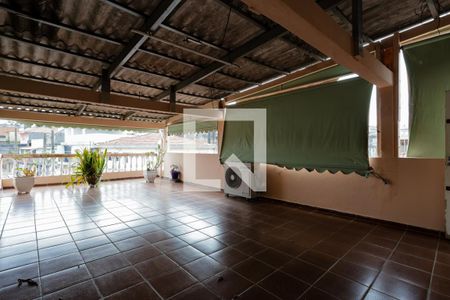 Casa para alugar com 150m², 2 quartos e 4 vagasTerraço