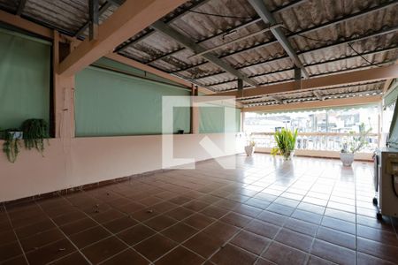 Casa para alugar com 150m², 2 quartos e 4 vagasTerraço