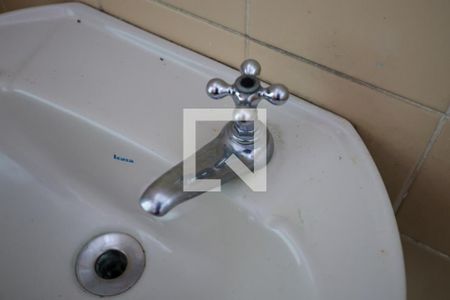 Casa para alugar com 150m², 2 quartos e 4 vagasBanheiro de serviço