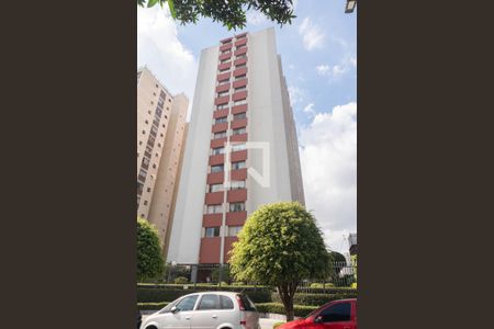 Apartamento à venda com 41m², 1 quarto e 1 vaga Apartamento à venda com 41m², 1 quarto e 1 vagaFachada