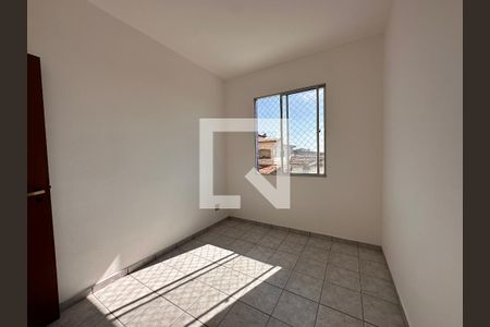 Quarto 2 de apartamento para alugar com 3 quartos, 72m² em Renascença, Belo Horizonte